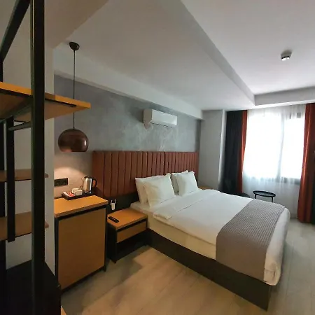 Woynpoint Hotel&cafe מלון פאטהיה