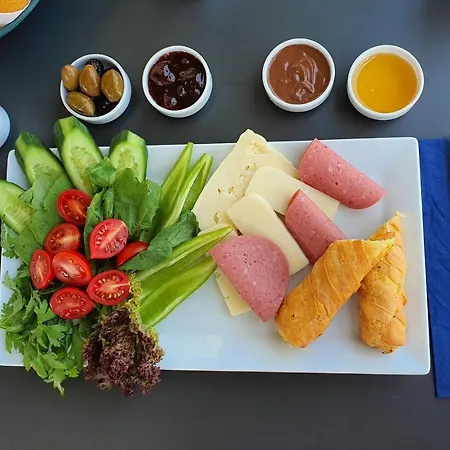 酒店 Woynpoint Hotel&cafe 费特希耶