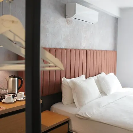 Woynpoint Hotel&cafe 酒店 3*